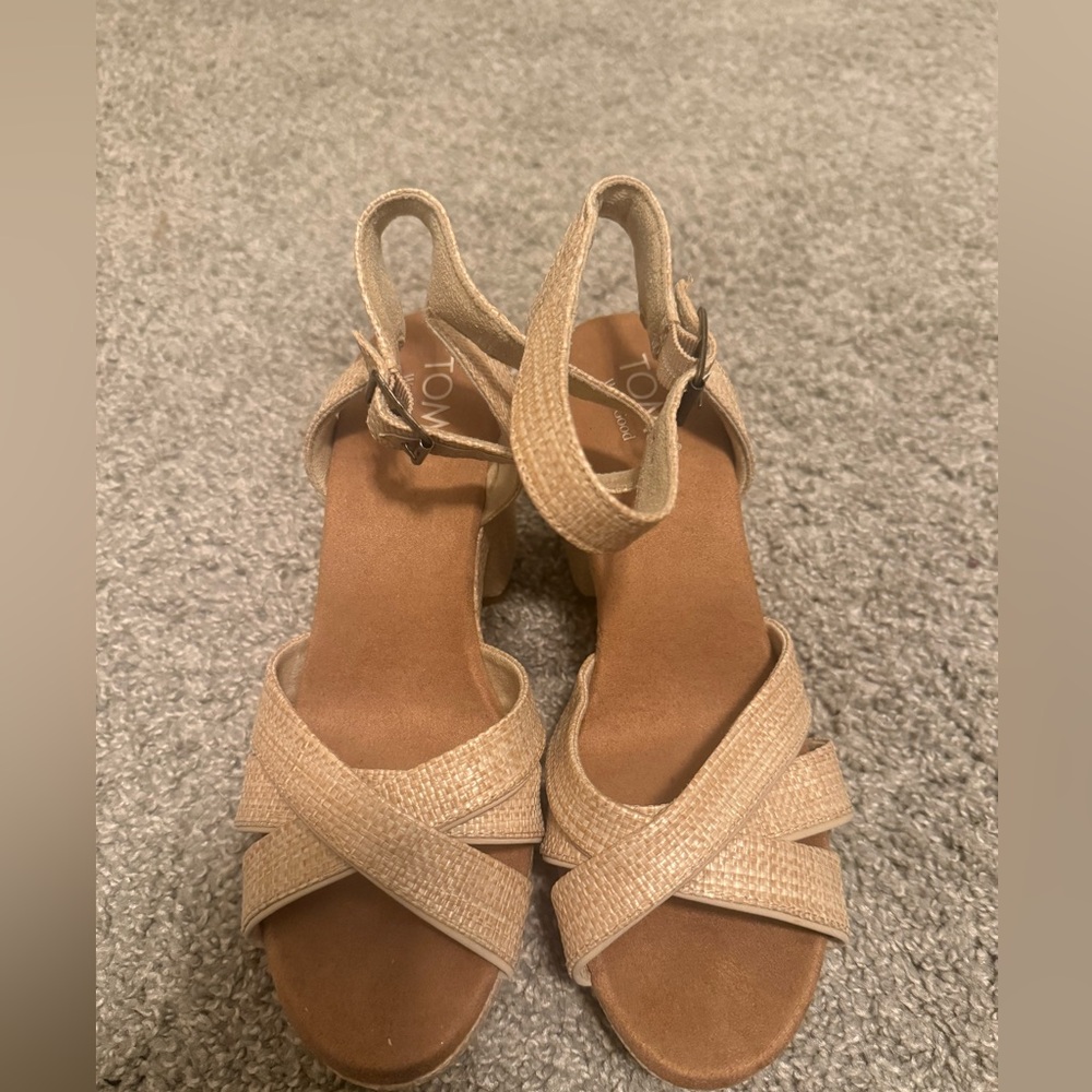TOMS Women's Cream Strappy Sandals